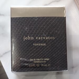 John Varvatos Vintage Eau de Toilette - Black and Gold
